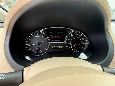 Used 2015 Nissan Altima 2.5 SL w/ Technology Package FWD image 16