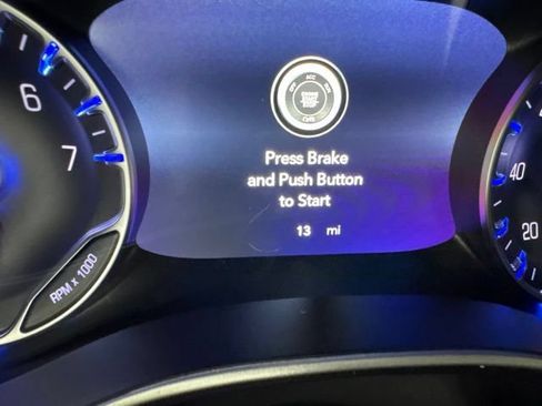 New 2027 Chrysler Pacifica Limited AWD/4WD image 31