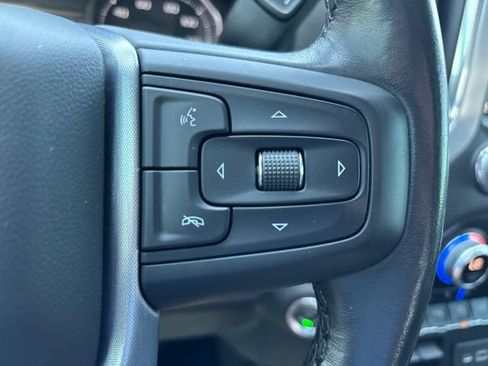 Used 2021 GMC Sierra 1500 SLT AWD/4WD image 25