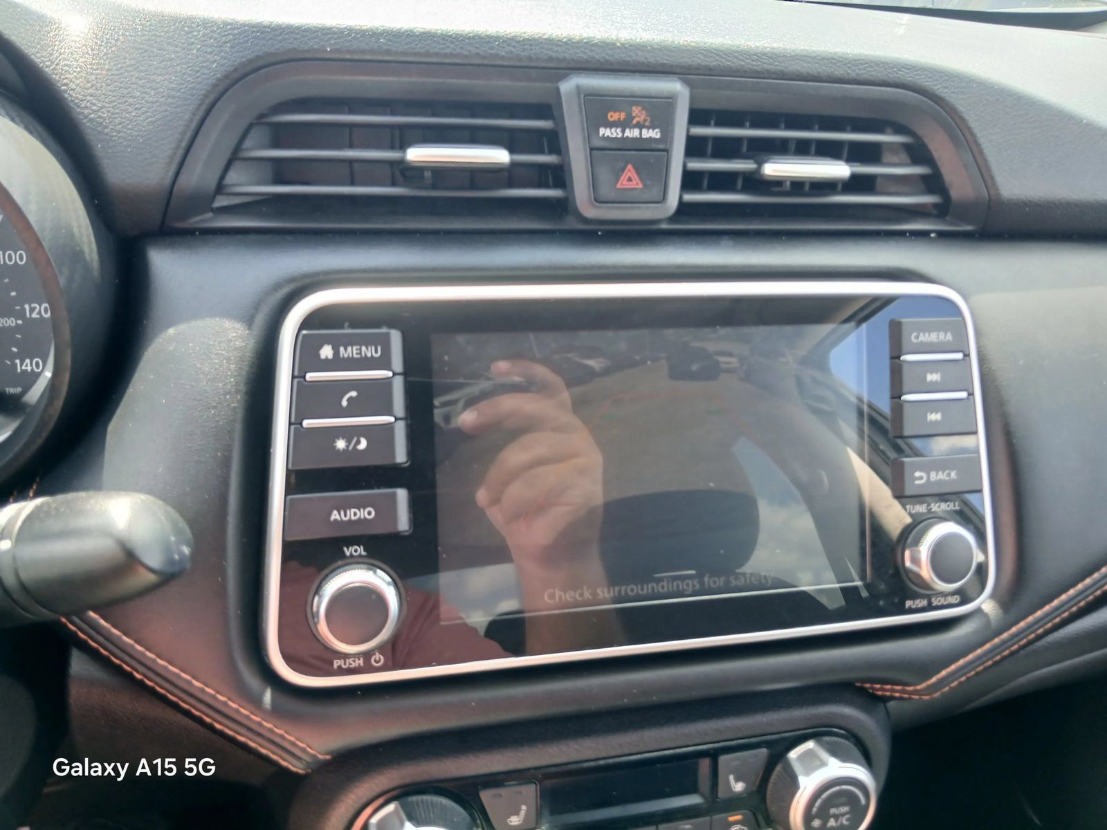 Used 2020 Nissan Versa SR w/ Convenience Package FWD image 33