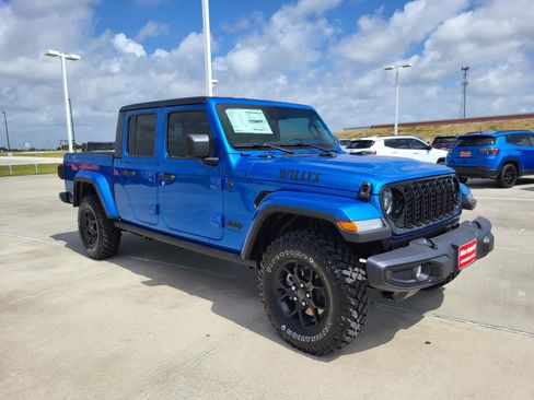 New 2025 Jeep Gladiator Willys image 7