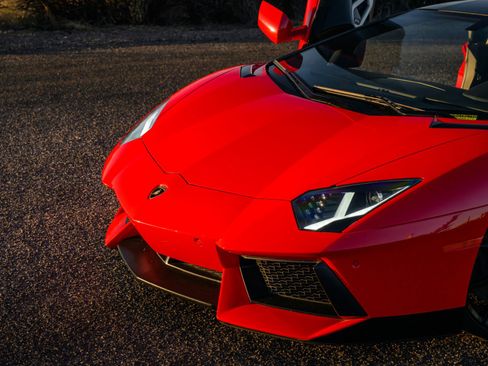 Used 2013 Lamborghini Aventador LP 700-4 image 64