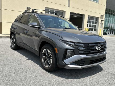 New 2026 Hyundai Tucson SEL FWD image 1