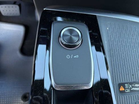 New 2026 Buick Enclave Sport Touring w/ Power Package FWD image 10