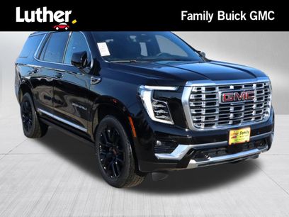 New 2026 GMC Yukon Denali w/ Sun & Power Step Package