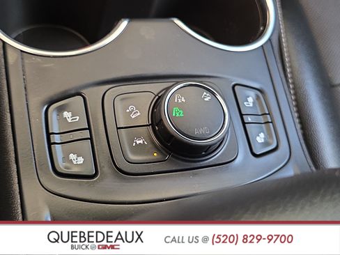 Used 2023 GMC Terrain SLT AWD/4WD image 20
