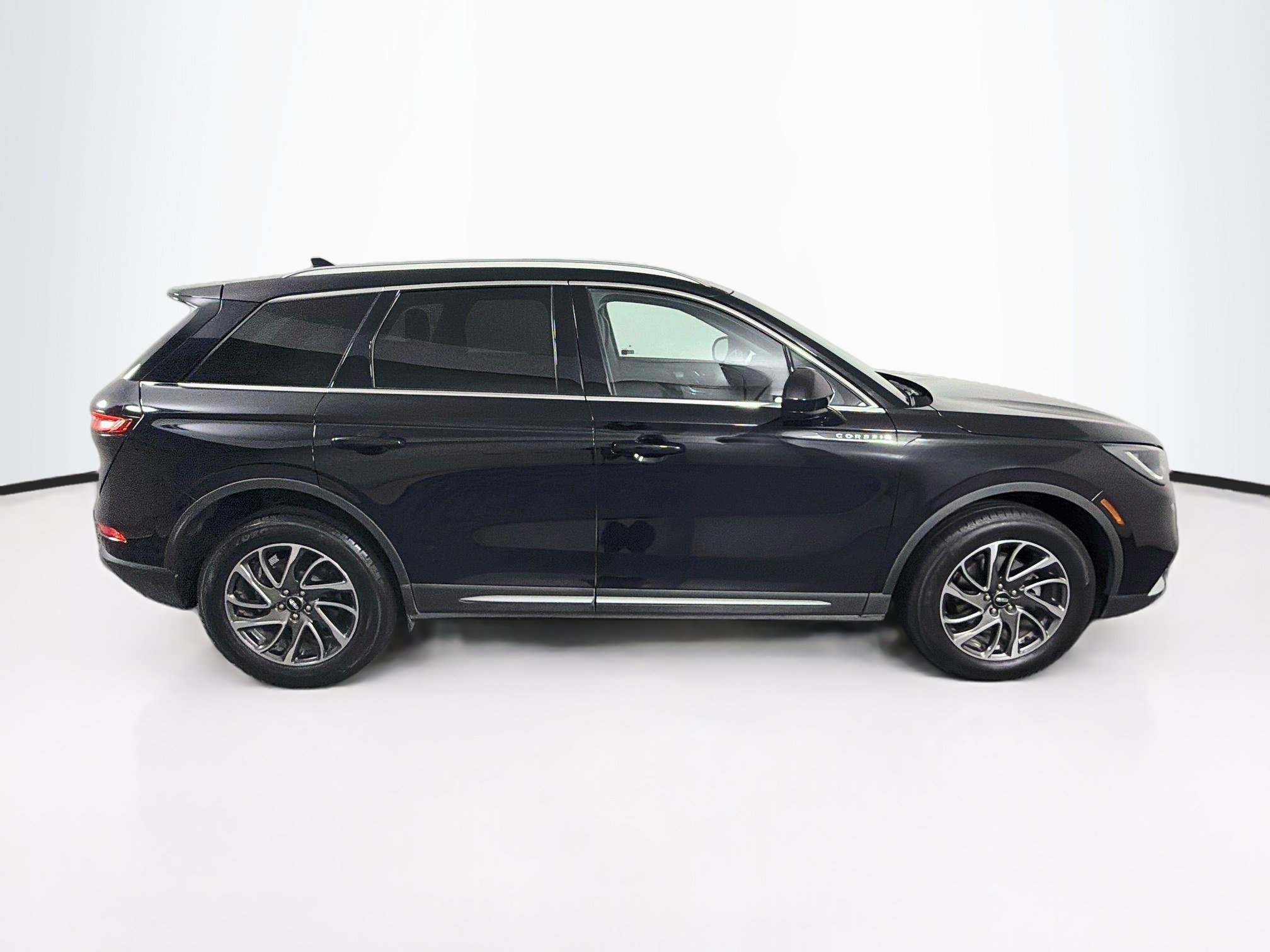 Used 2020 Lincoln Corsair FWD w/ Equipment Group 101A image 10