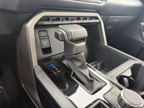 Used 2023 Toyota Tundra SR5 w/ SR5 Premium Package image 20