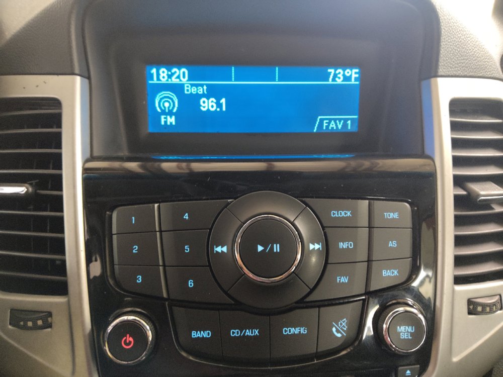 Used 2016 Chevrolet Cruze LT FWD image 25