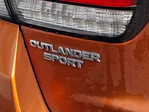 Used 2021 Mitsubishi Outlander Sport ES image 9