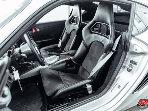Used 2012 Porsche Cayman R RWD image 5
