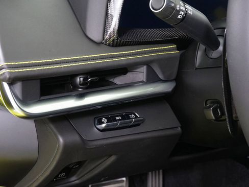 Used 2024 Chevrolet Corvette Z06 image 29