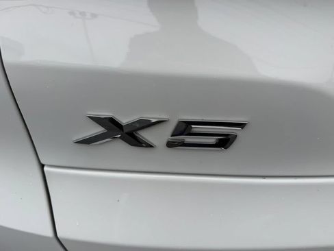 Used 2023 BMW X5 xDrive40i AWD/4WD image 9
