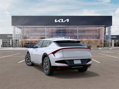 New 2025 Kia EV6 Light w/ Light LR Technology Package image 4