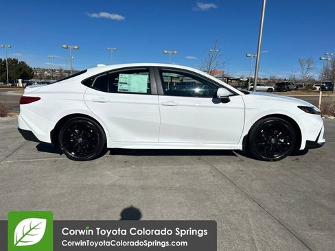 New 2026 Toyota Camry SE image 11