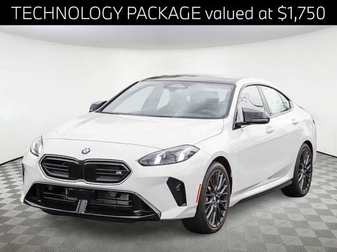 New 2026 BMW M235i xDrive w/ M Performance Package AWD/4WD image 3