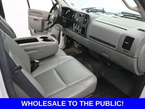 Used 2011 Chevrolet Silverado 1500 W/T RWD image 26