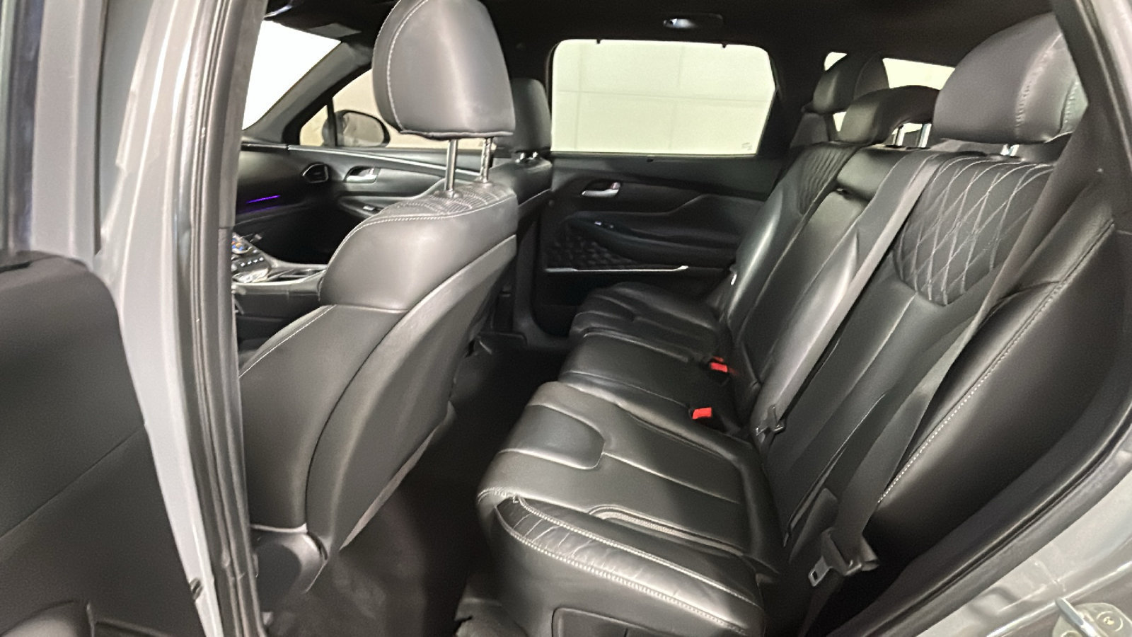 Used 2021 Hyundai Santa Fe Calligraphy AWD/4WD image 31