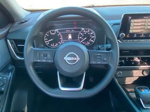 Certified 2023 Nissan Rogue S image 13