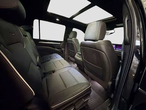 Used 2025 Cadillac Escalade ESV Premium Luxury w/ LPO, Floor Liner Package image 28