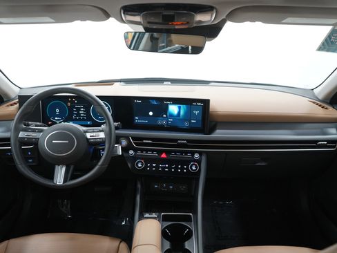 Certified 2025 Hyundai Sonata Limited FWD image 13