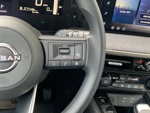 New 2026 Nissan Kicks SV FWD image 10