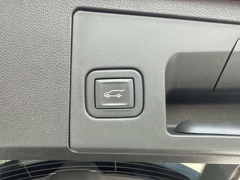 Certified 2023 Cadillac XT4 Premium Luxury w/ Cold Weather Package AWD/4WD image 28