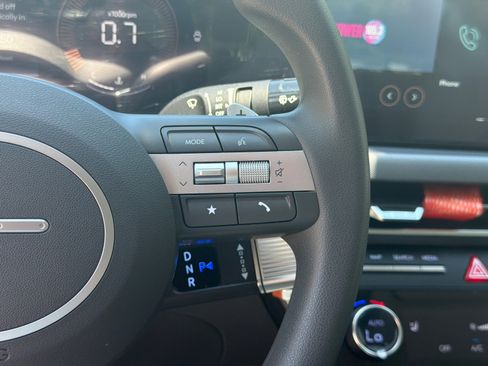 Used 2025 Hyundai Sonata SEL FWD image 26