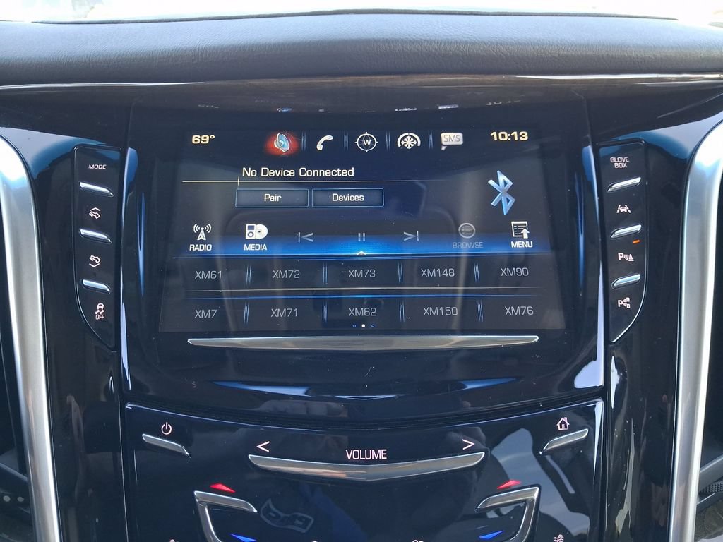 Used 2019 Cadillac Escalade Luxury w/ LPO, Radiant Package AWD/4WD image 13