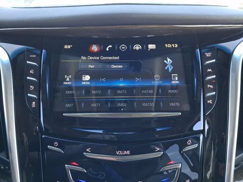 Used 2019 Cadillac Escalade Luxury w/ LPO, Radiant Package AWD/4WD image 13