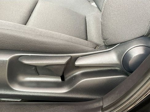 Used 2023 Toyota Corolla LE image 20