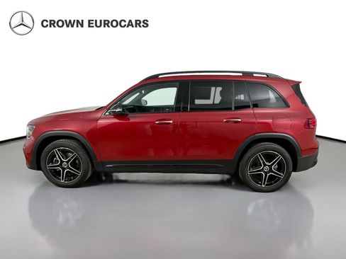 Used 2026 Mercedes-Benz GLB 250 4MATIC image 8