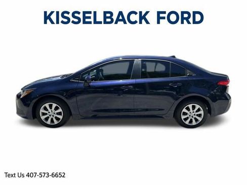 Used 2024 Toyota Corolla LE FWD image 7