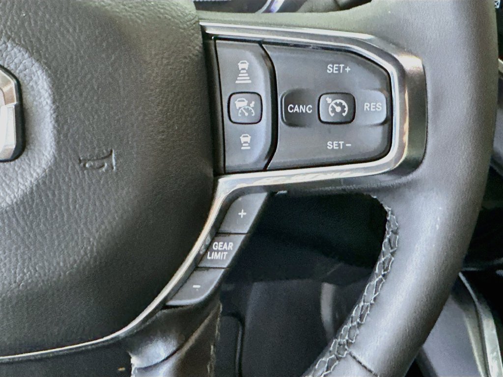 Used 2026 RAM 2500 Laramie AWD/4WD image 27