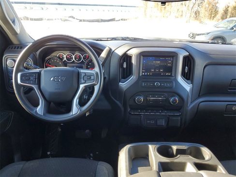 Used 2022 Chevrolet Silverado 1500 Custom Trail Boss w/ Safety Confidence Package image 14