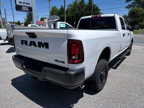 New 2026 RAM 2500 Tradesman AWD/4WD image 21