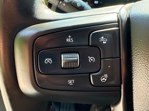Certified 2025 GMC Sierra 2500 AT4 AWD/4WD image 28
