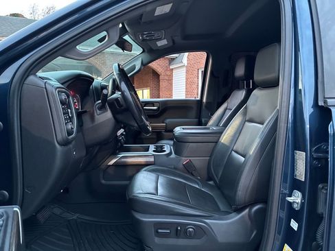 Used 2019 Chevrolet Silverado 1500 LT Trail Boss image 10