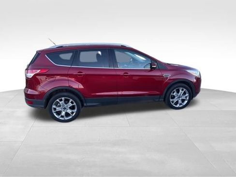 Used 2016 Ford Escape Titanium w/ Equipment Group 301A image 8