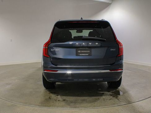 New 2026 Volvo XC90 B6 Plus w/ Protection Package Premier image 4