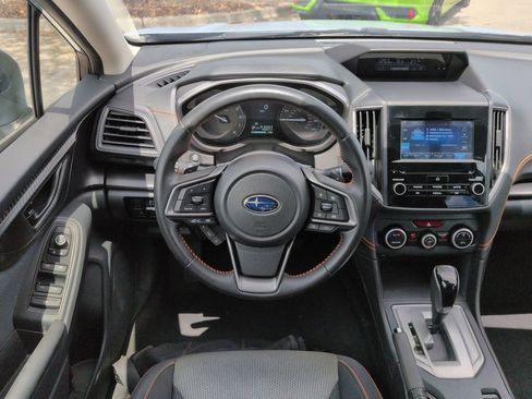 Used 2023 Subaru Crosstrek 2.0i Premium image 16