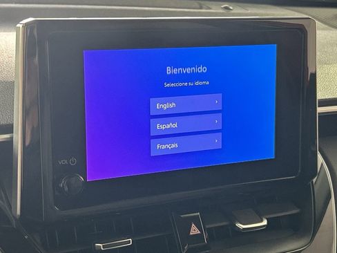 Used 2023 Toyota Corolla Cross XLE FWD image 16