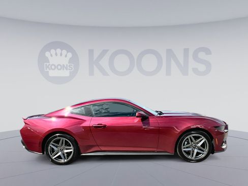 Used 2026 Ford Mustang Coupe RWD image 17