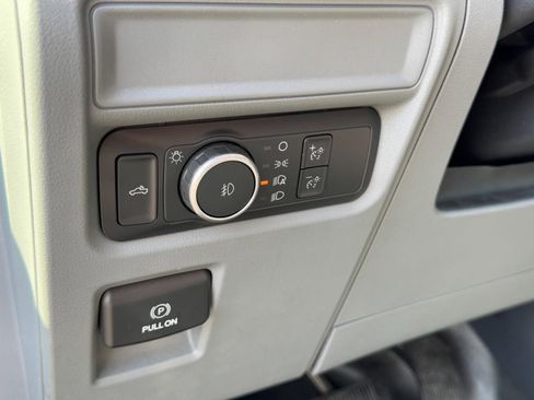 Used 2022 Ford F150 XL w/ Trailer Tow Package image 16