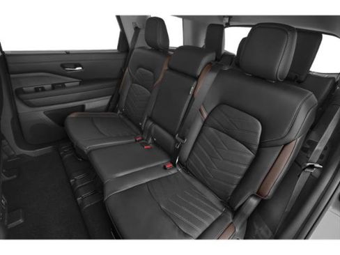 Used 2025 Nissan Pathfinder Platinum w/ Cargo Package FWD image 16