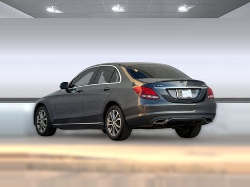 Used 2016 Mercedes-Benz C 300 4MATIC Sedan image 3