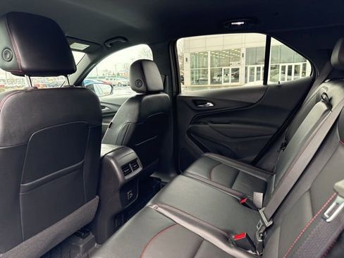 Used 2023 Chevrolet Equinox RS w/ RS Leather Package image 31