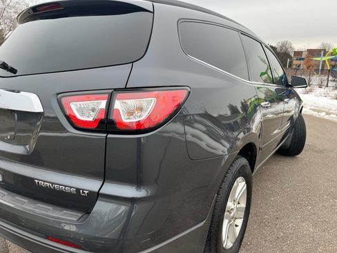 Used 2014 Chevrolet Traverse LT image 10