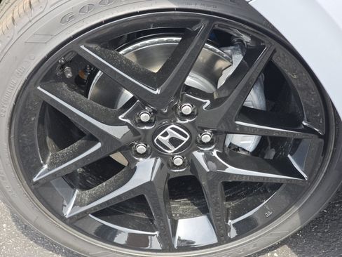 New 2026 Honda Civic Sport image 3