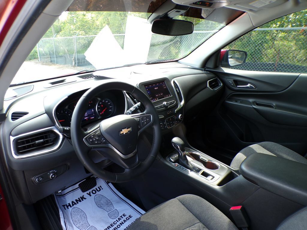 Used 2023 Chevrolet Equinox LT FWD image 11